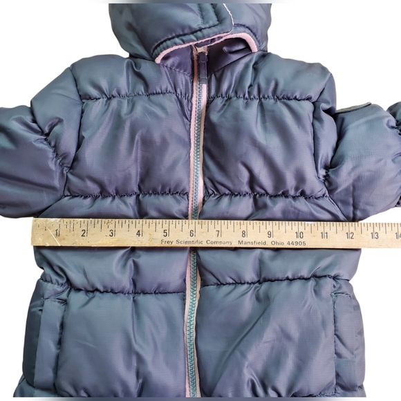Girl's Pink Platinum Puffer Jacket with Hood - Gray and Pink. 4T - Picture 10 of 13